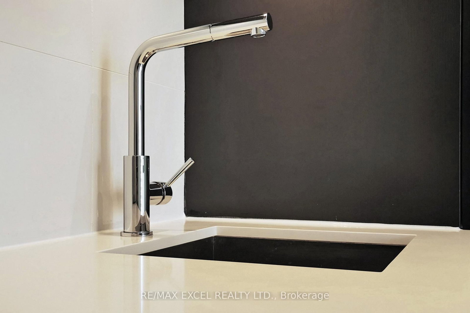 20 Edward Street, Unit 1720 - Photo 23