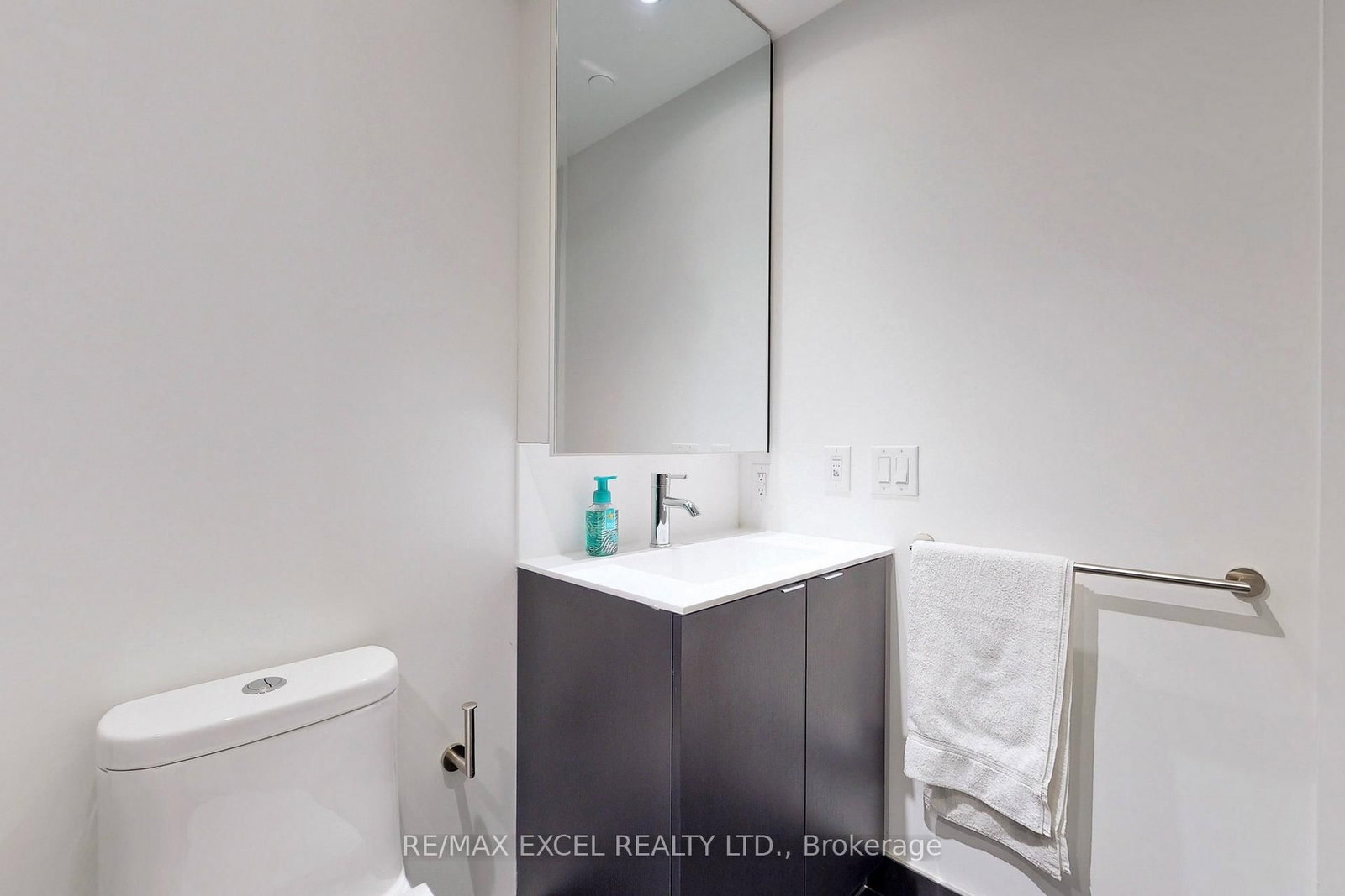 20 Edward Street, Unit 1720 - Photo 25