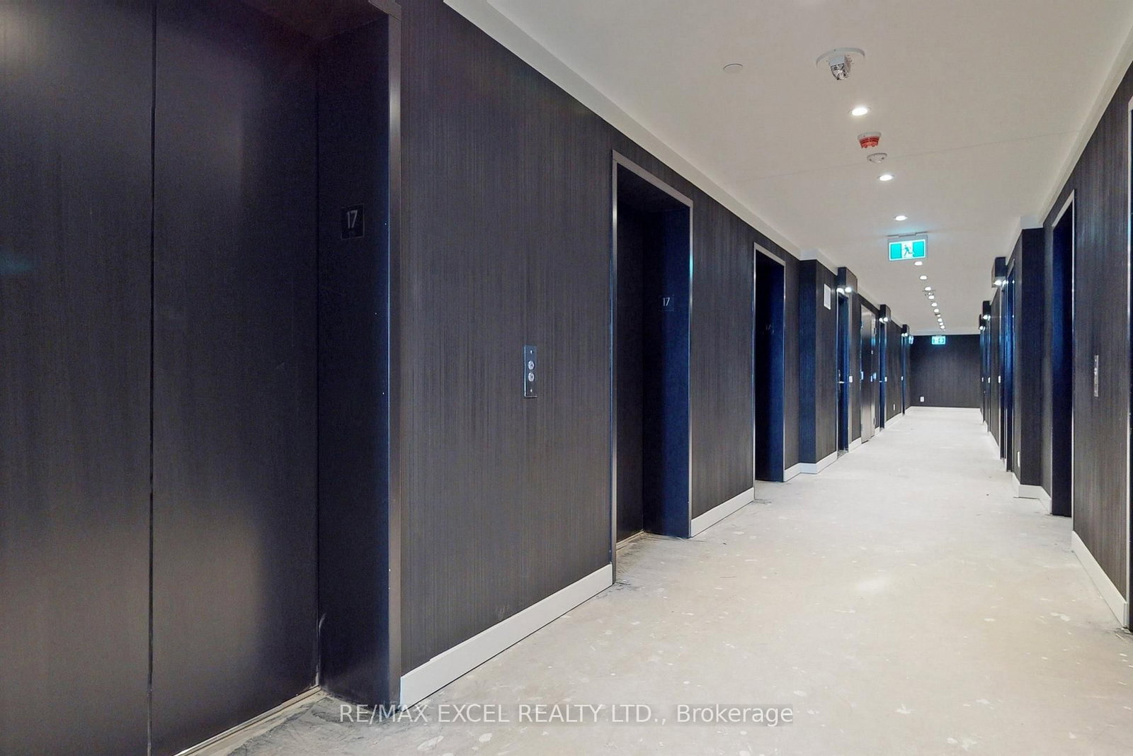 20 Edward Street, Unit 1720 - Photo 4