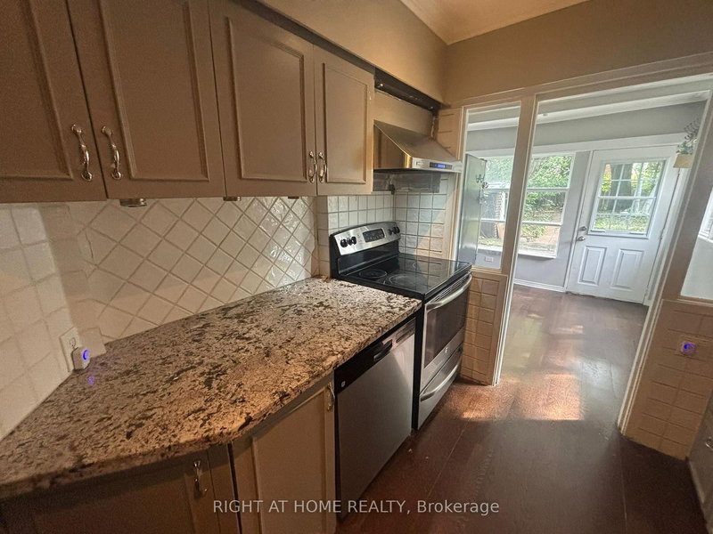 (unit one ) - 125 Steeles Ave E, Toronto, M2M 3Y5 | Image 3