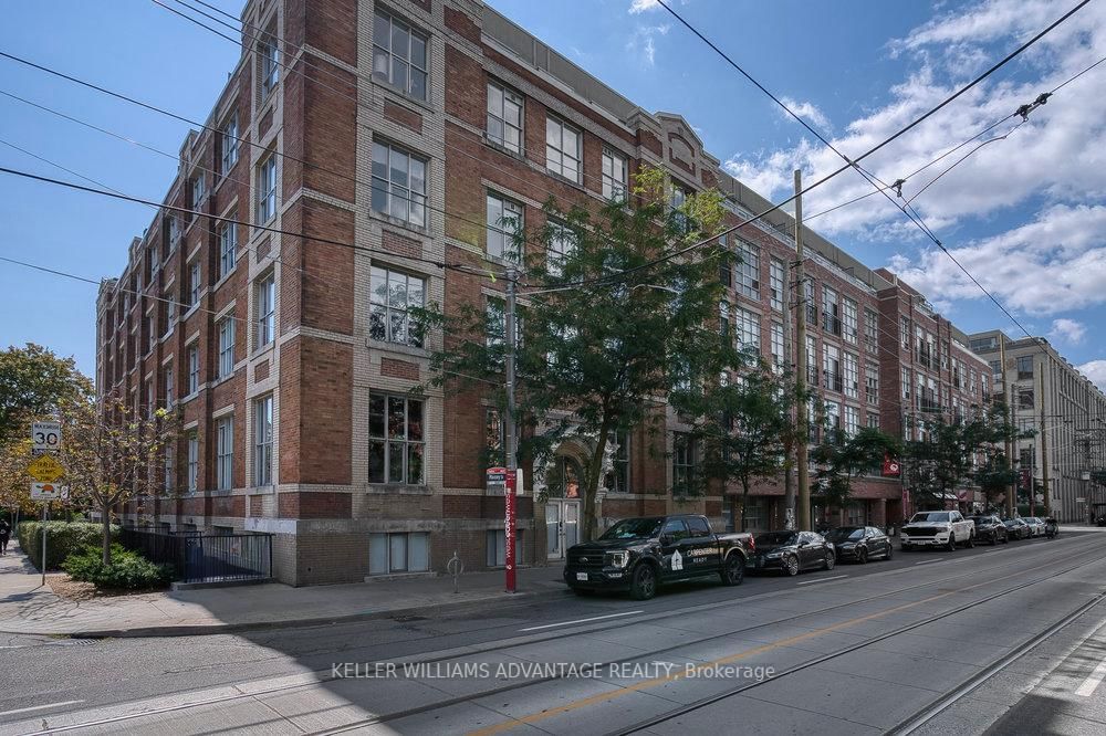 Listing Image 3