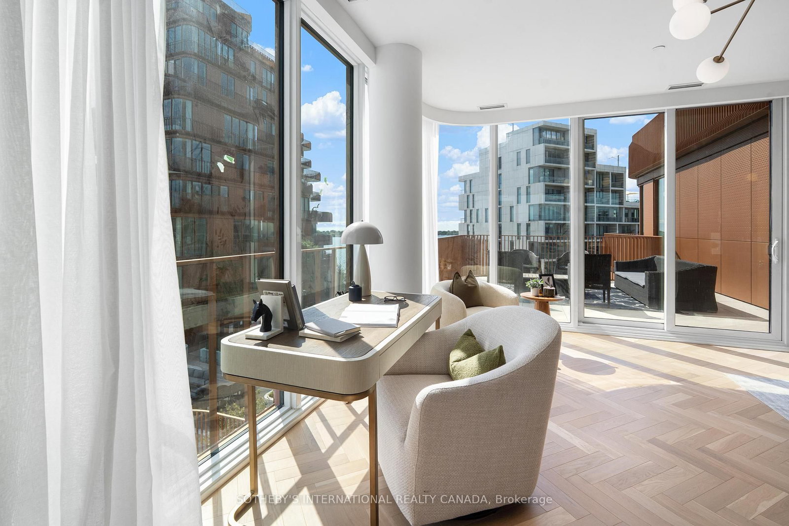 155 Merchants' Wharf, Unit 903 - Photo 11