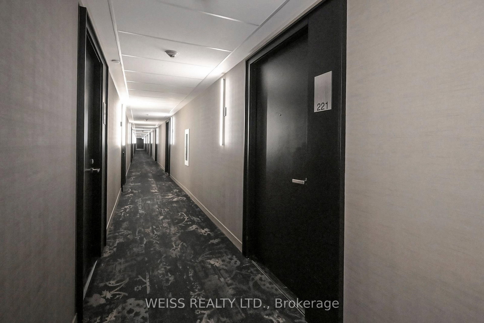 Listing Image 31
