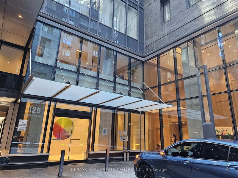 2507 - 125 Blue Jays Way, Toronto, M5V 0L7 | Image 2