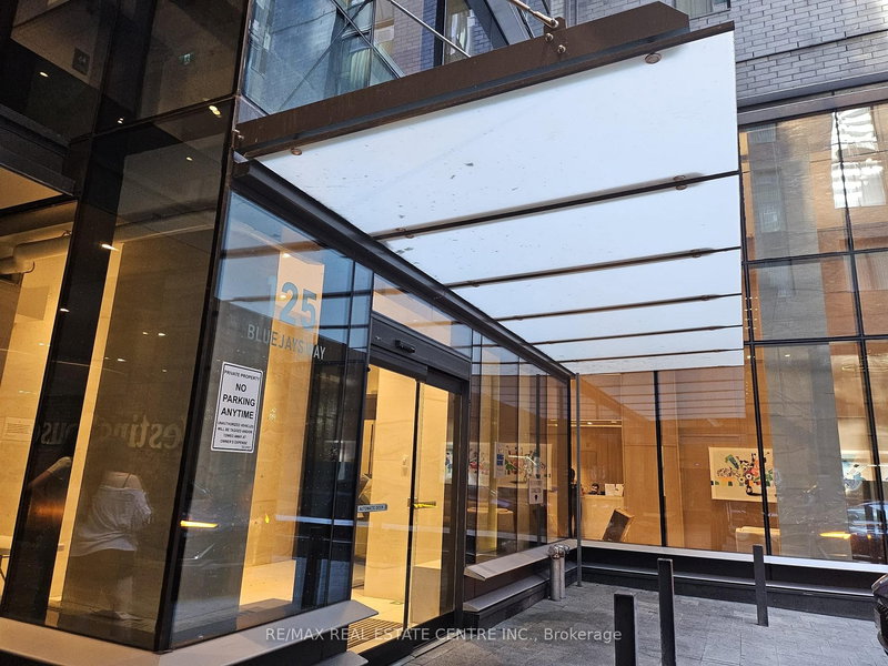 2507 - 125 Blue Jays Way, Toronto, M5V 0L7 | Image 3