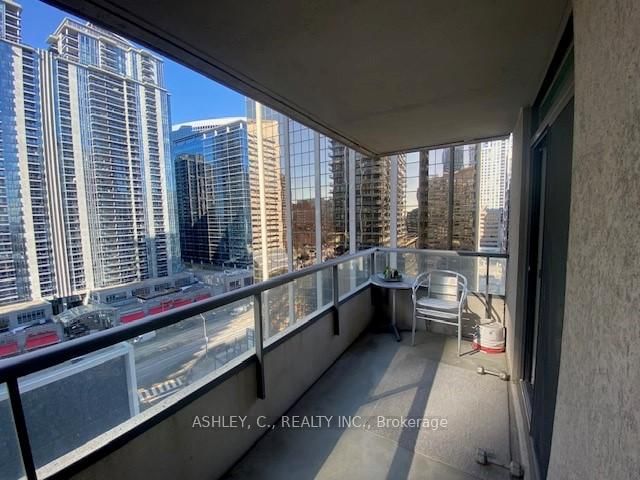 1602 - 23 Hollywood Avenue E