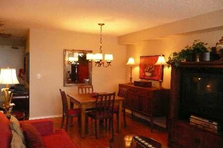 209 - 555 Wilson Heights Blvd, Toronto, M3H6B5 | Image 3