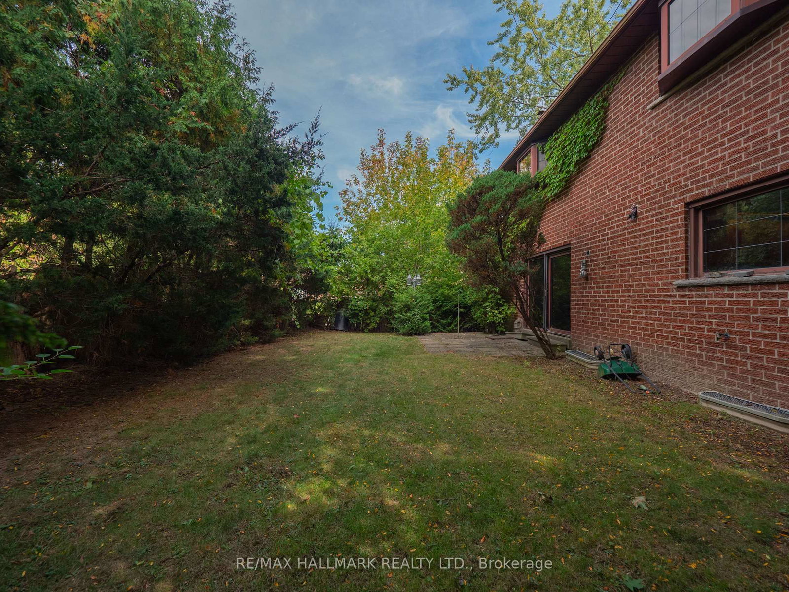 Listing Image 45