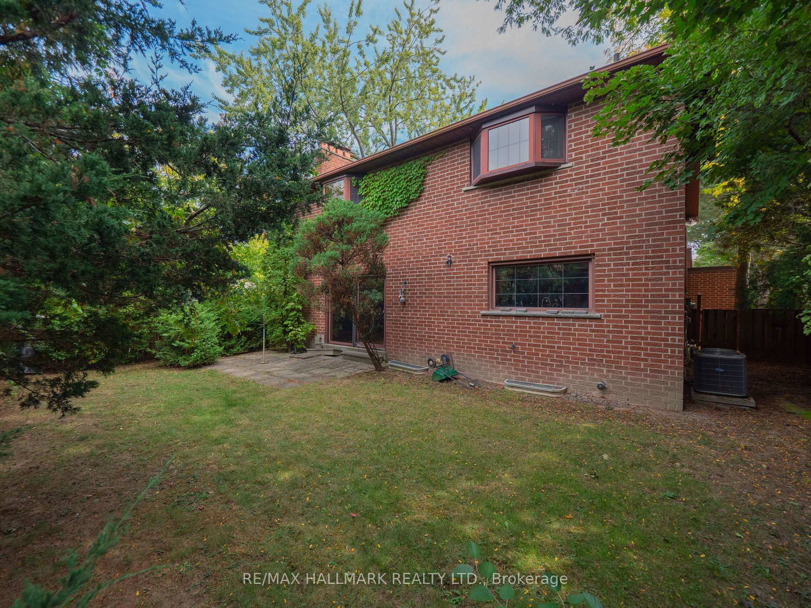 Listing Image 49