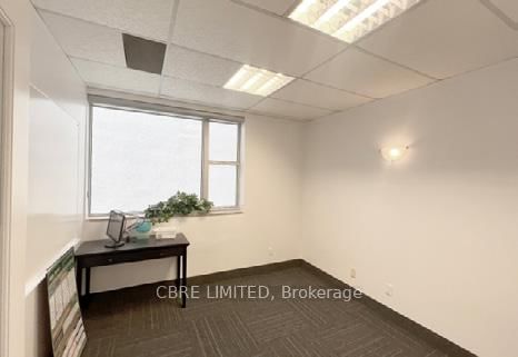 181 Eglinton Avenue E, Unit 301