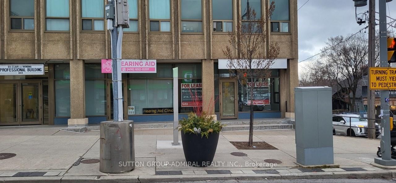 845 St Clair Avenue W, Unit 204A - Photo 39