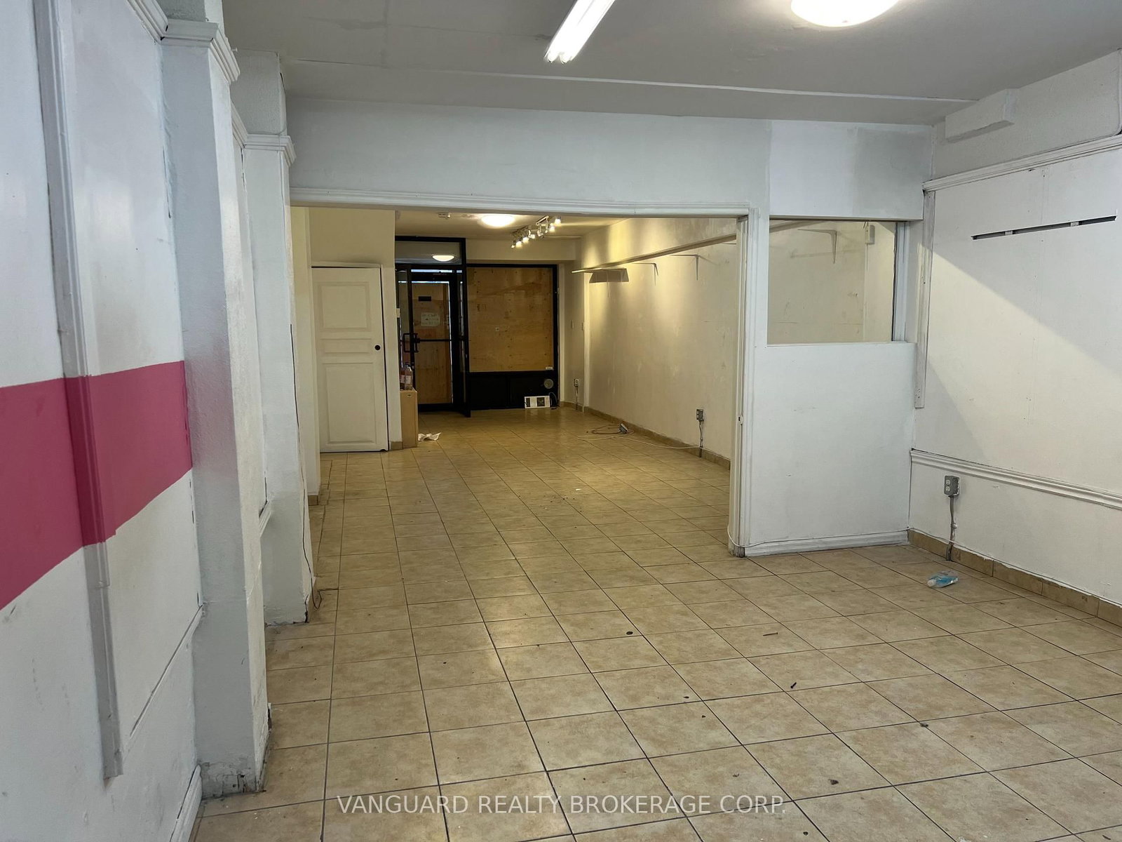 1621-1625 Eglinton Avenue - Photo 12