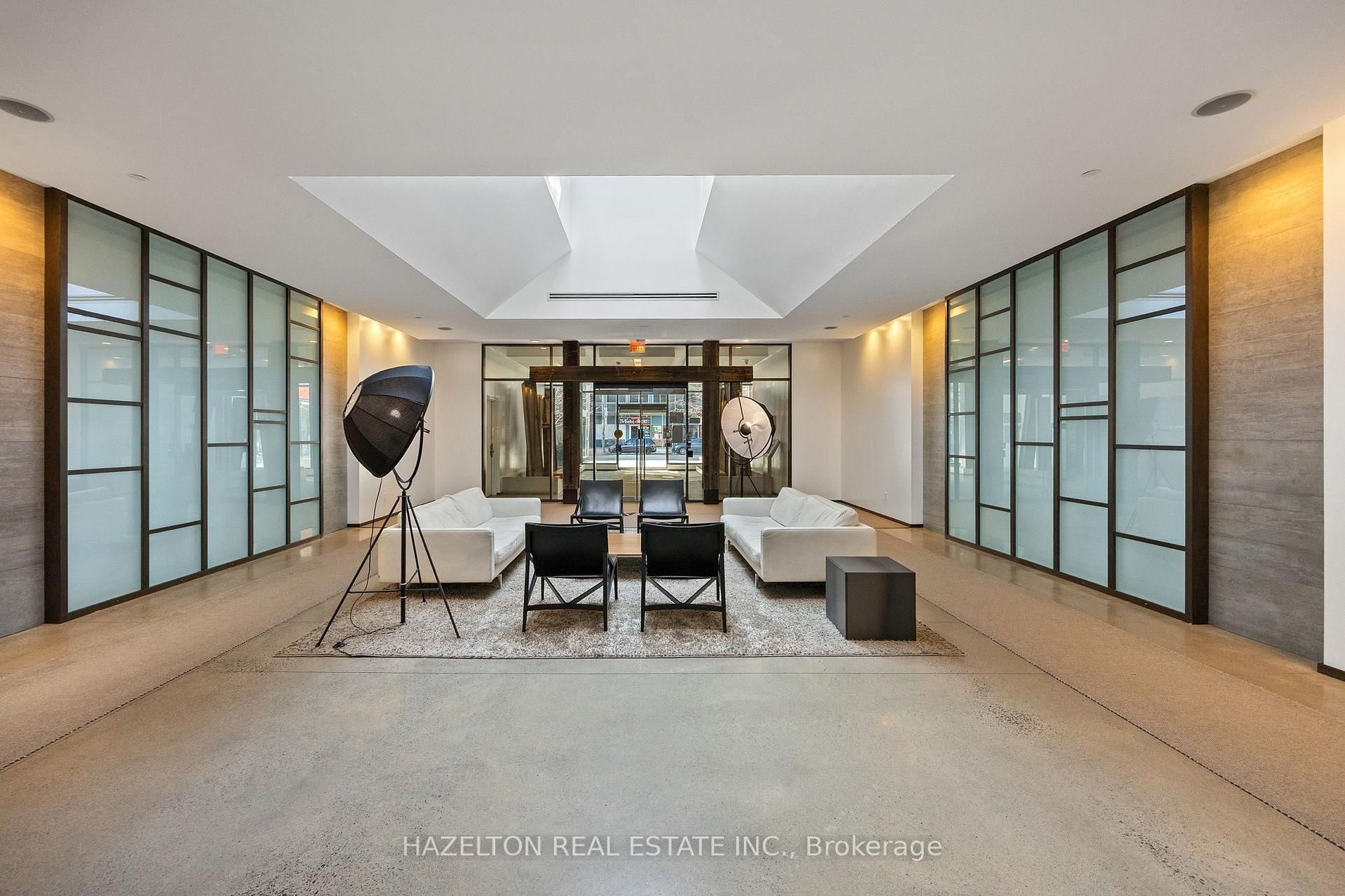 334 - 1030 King Street W, Toronto | For Rent @ $3,000 | Condos.ca