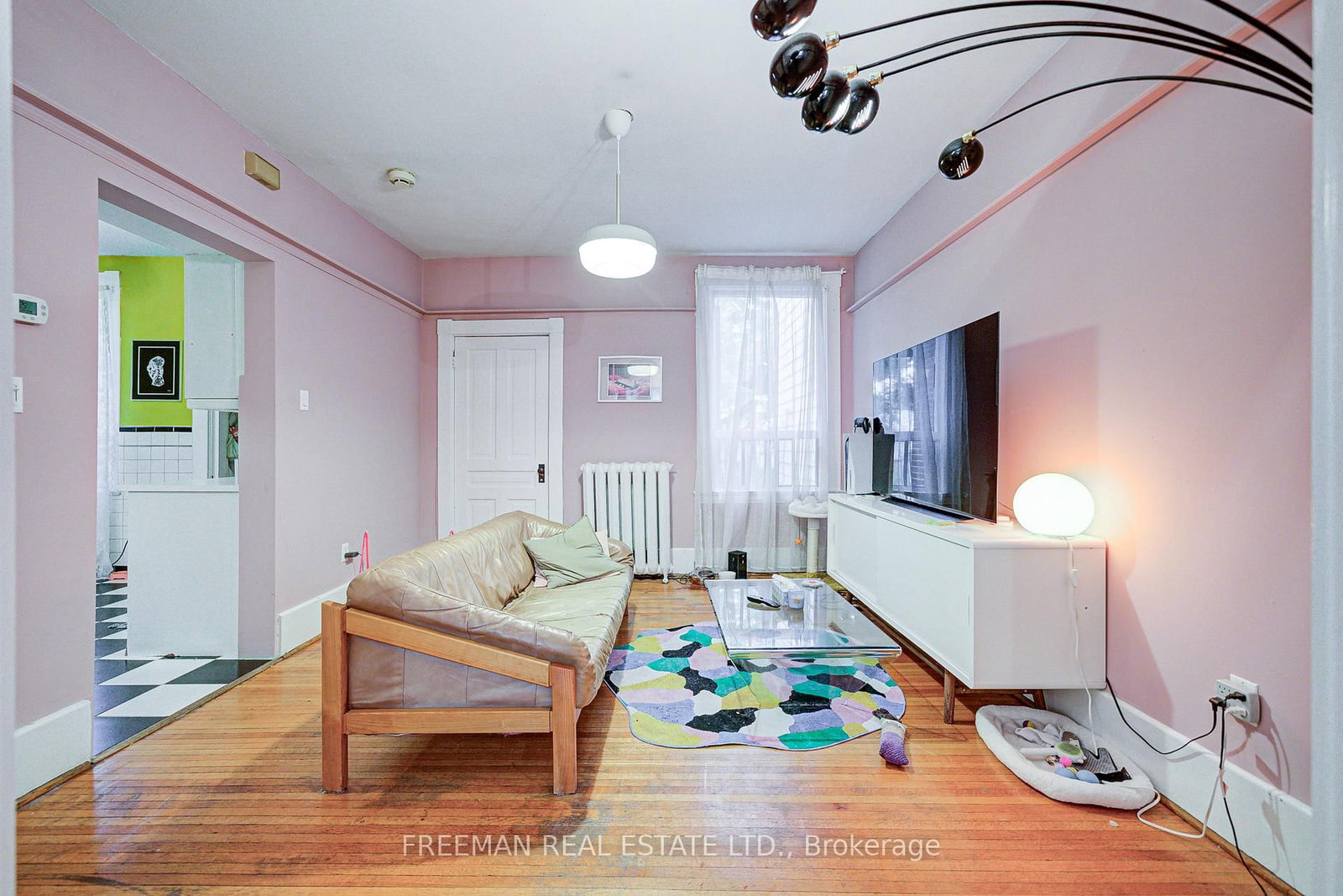 Listing Image 7