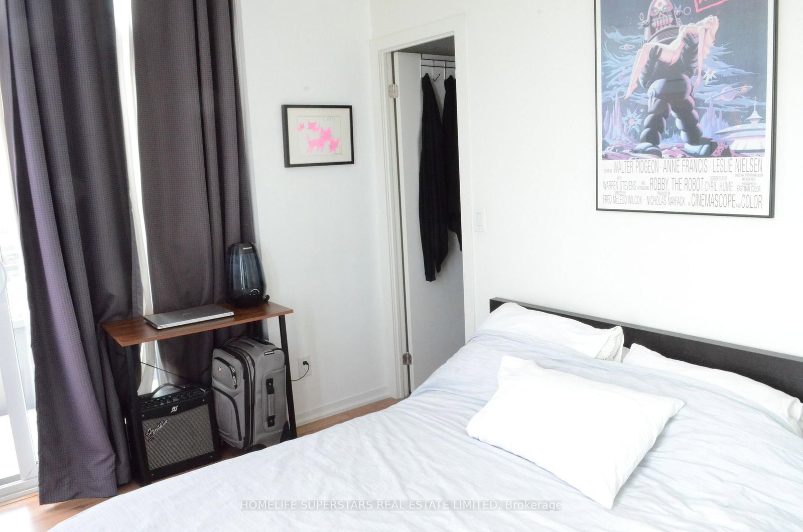 Listing Image 7