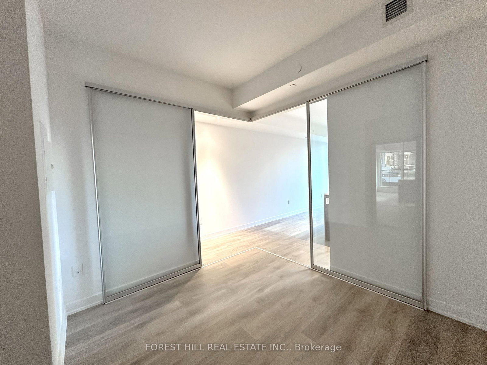 117 Broadway Avenue, Unit 204 - Photo 9