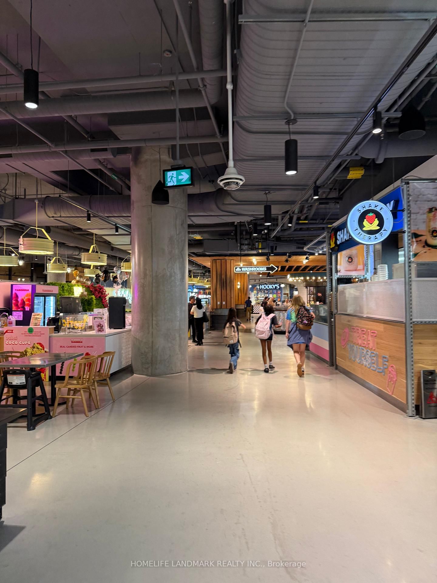 486 Front Street W, Unit WM03 - Photo 4