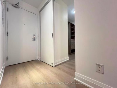 Unit 214 — 8 Charlotte Street — photo 6
