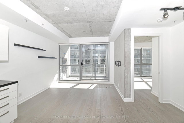 413 - 39 Brant Street