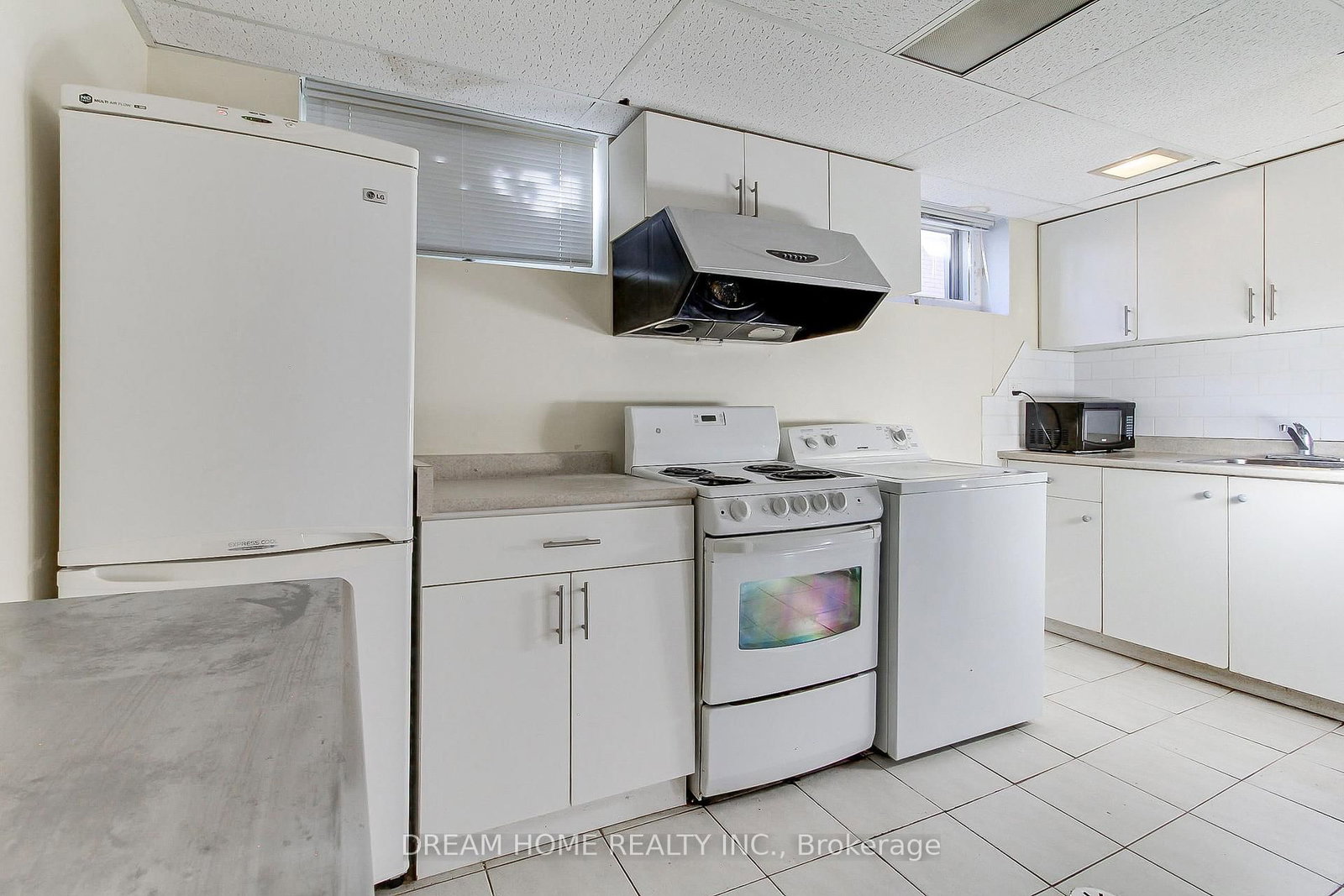 Listing Image 35