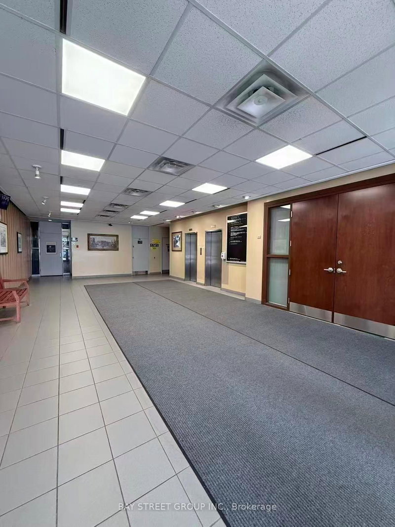 2175 Sheppard Ave E photo 3
