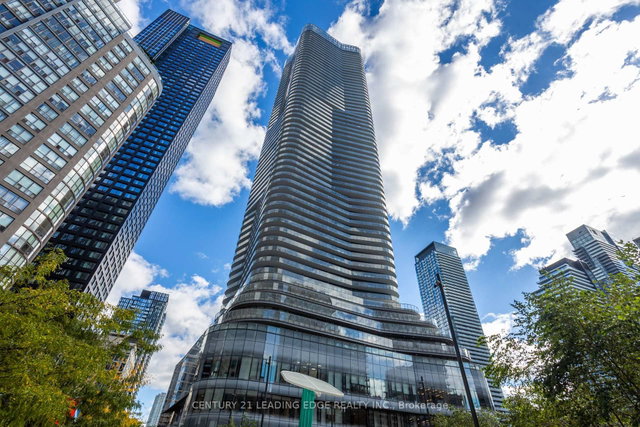 3912 Postcode 3912 - 11 Wellesley Street W, Toronto | Sold, C12443588 | Condos.ca