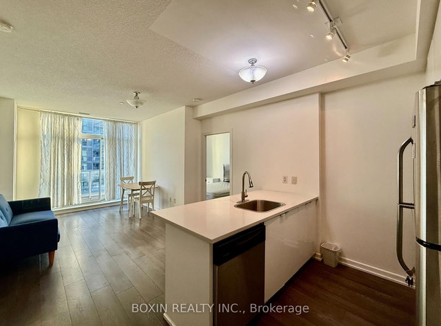 508 - 62 Forest Manor Road