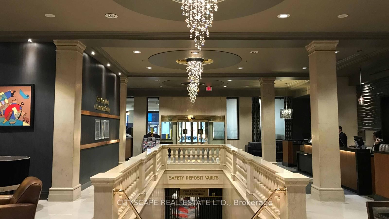 1 King Street W, Unit 3706 - Photo 13