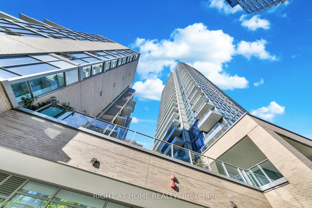 625 - 52 Forest Manor Road