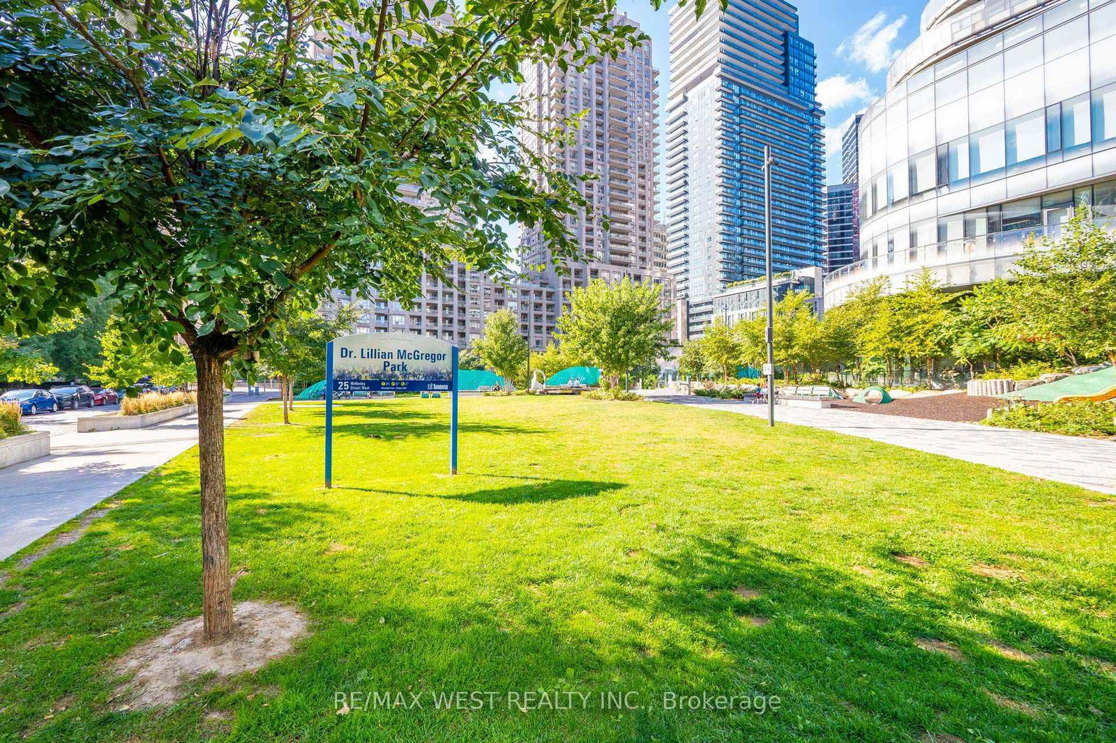 921 Bay Street - Photo 37