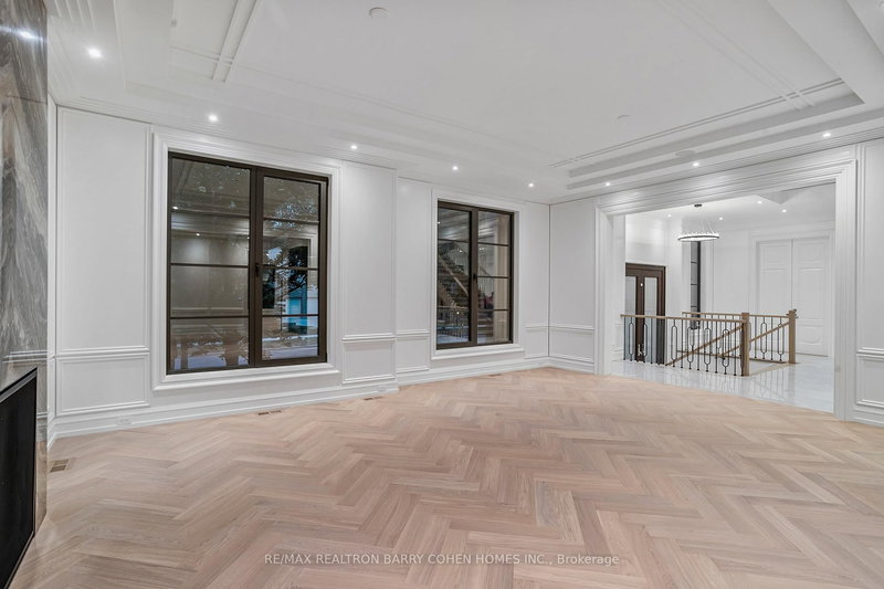 27 Penwood Cres, Toronto, M3B 3B1 | Image 2