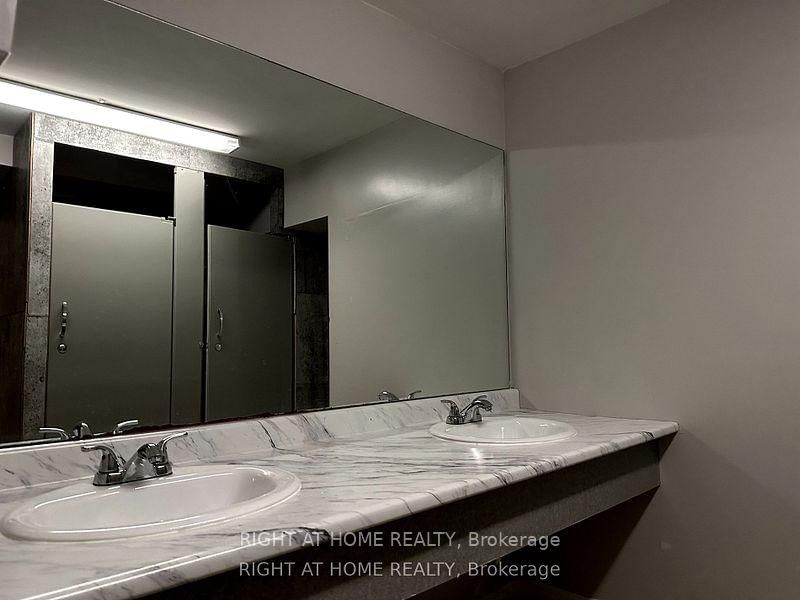 1653 Eglinton Avenue W - Photo 13