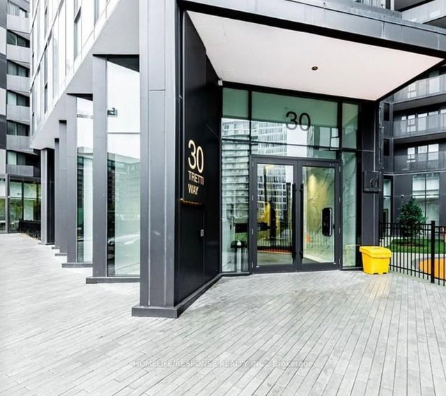 810 - 30 Tretti Way