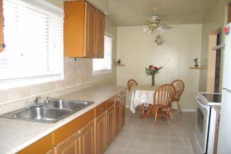 270 Roywood Dr, Toronto, M3A2E6 | Image 3