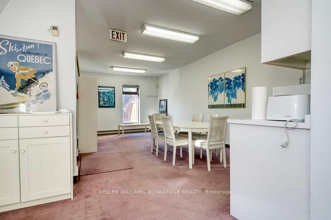 157 Gerrard Street E - Photo 39