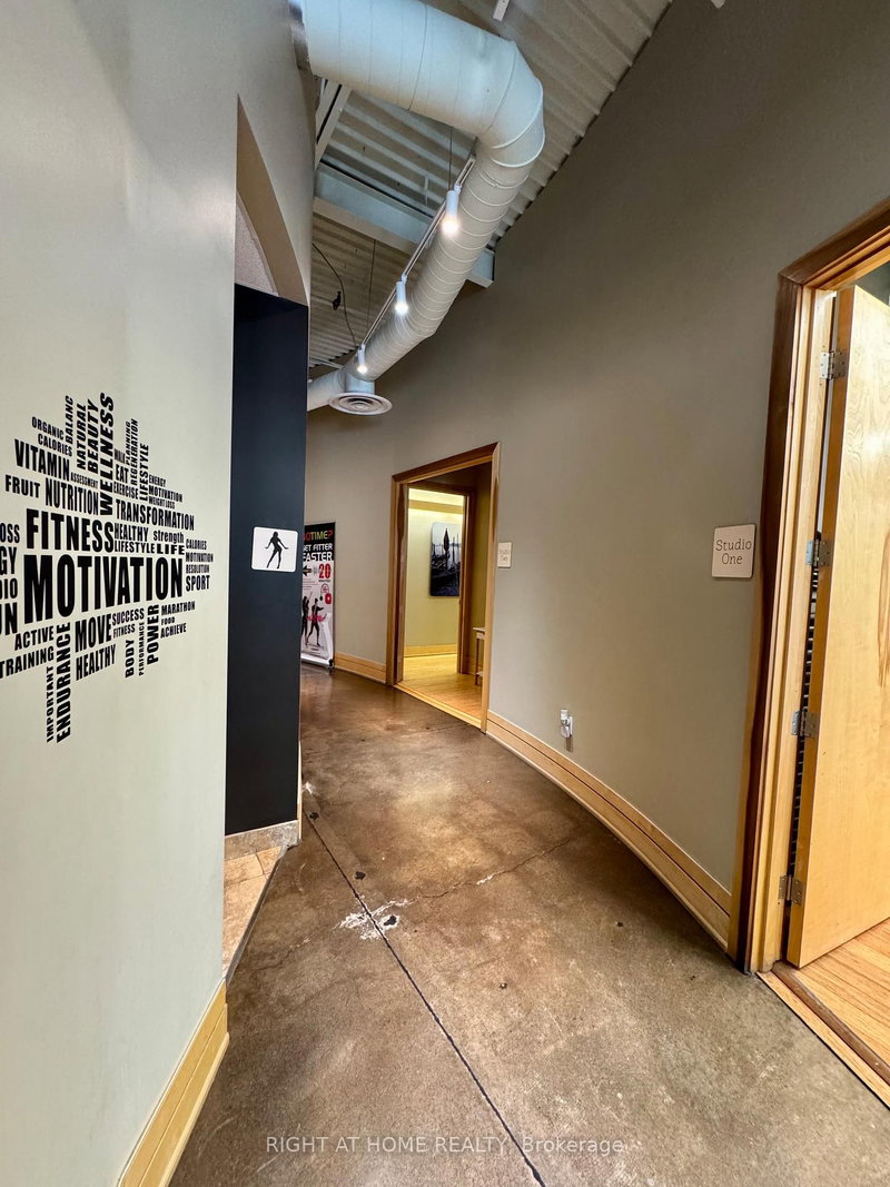 Studio #2 - 3-25 Scarsdale Rd, Toronto, M3B 2R2 | Image 2