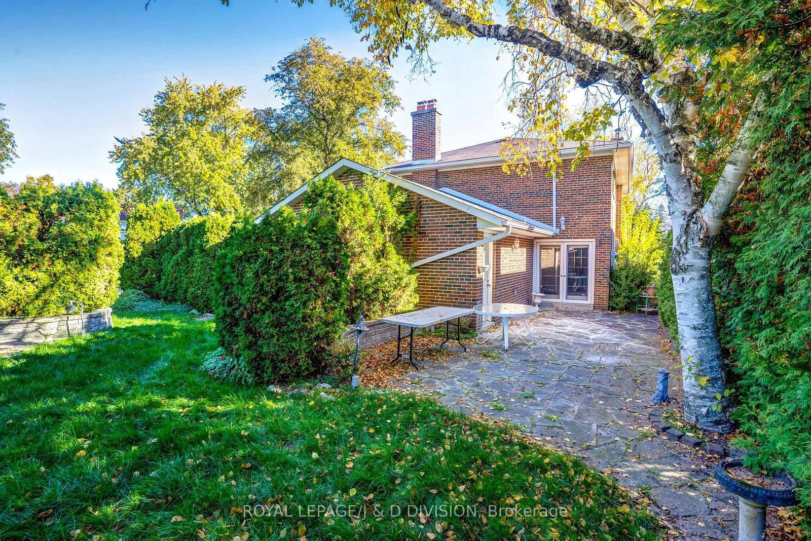 Listing Image 16