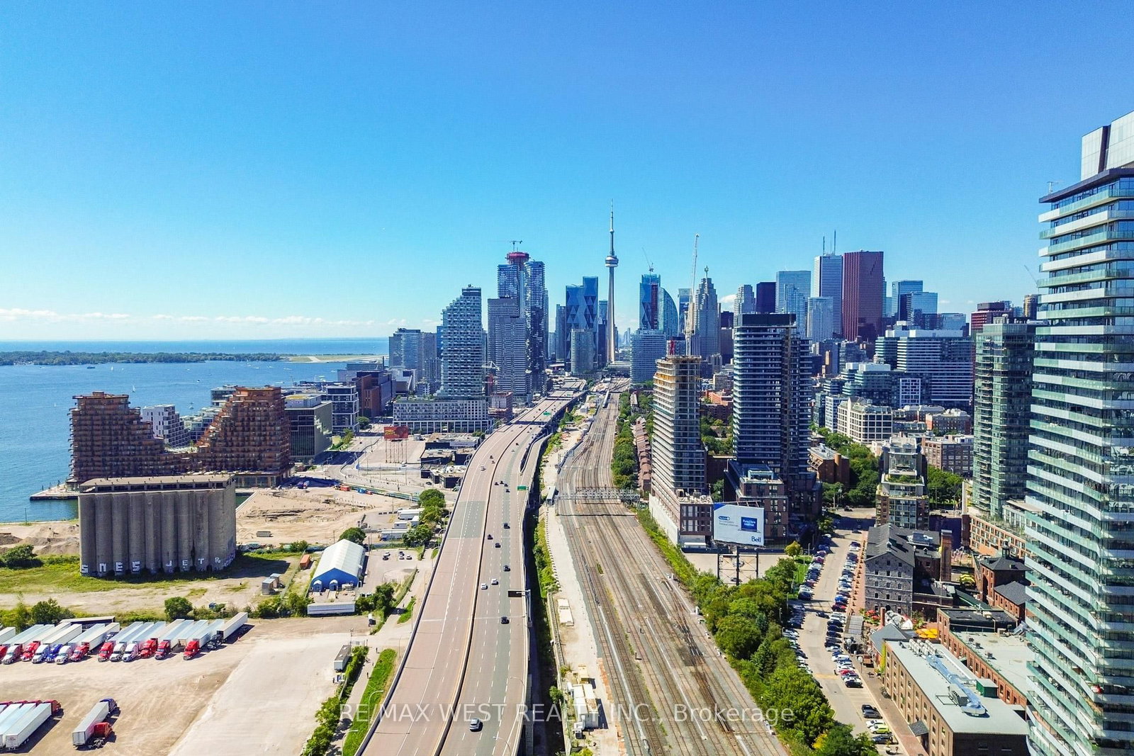 90 Distillery Lane - Photo 36