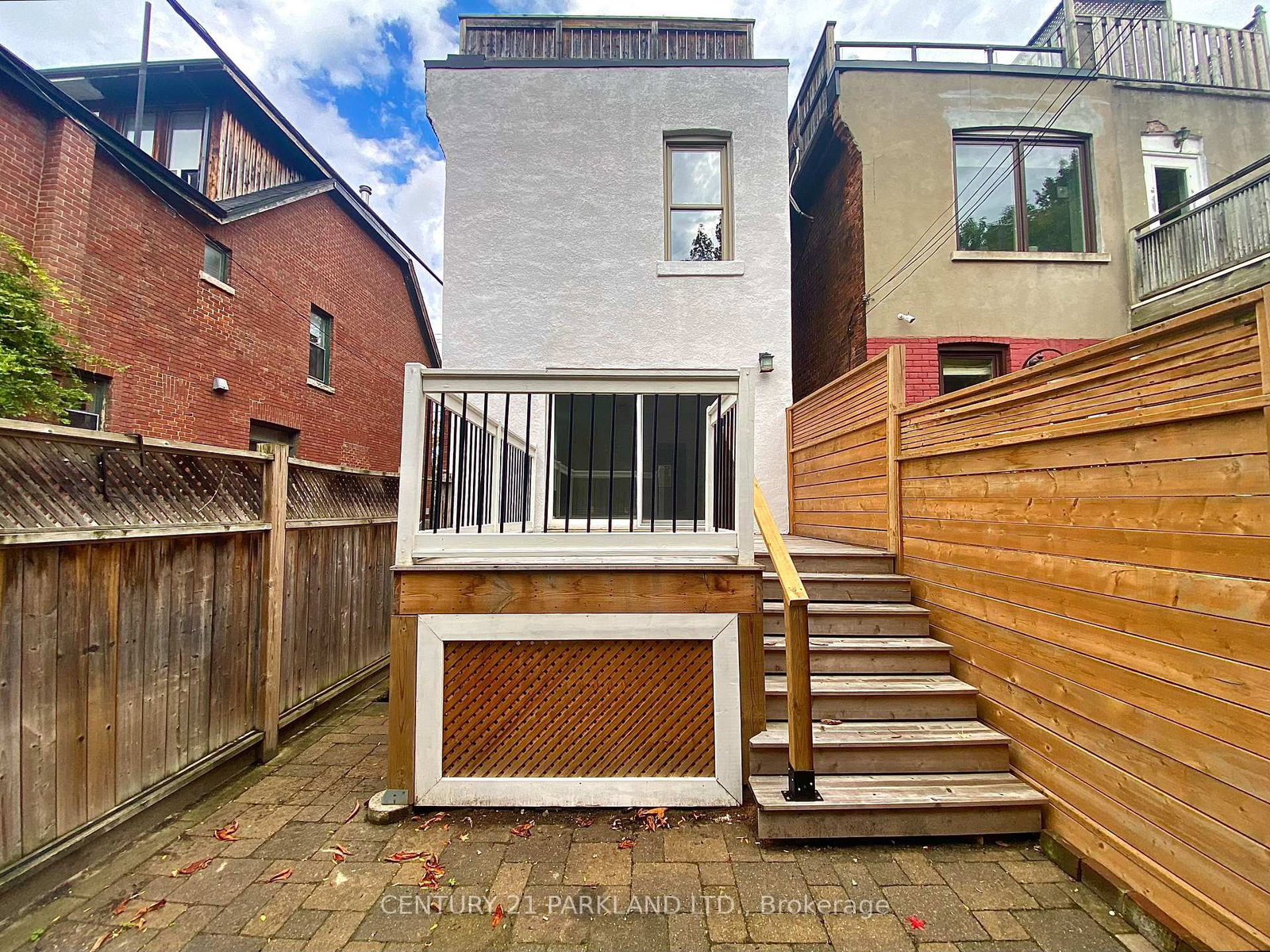 Listing Image 3