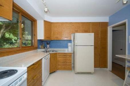 19 Talwood Dr, Toronto, M3B2P4 | Image 3