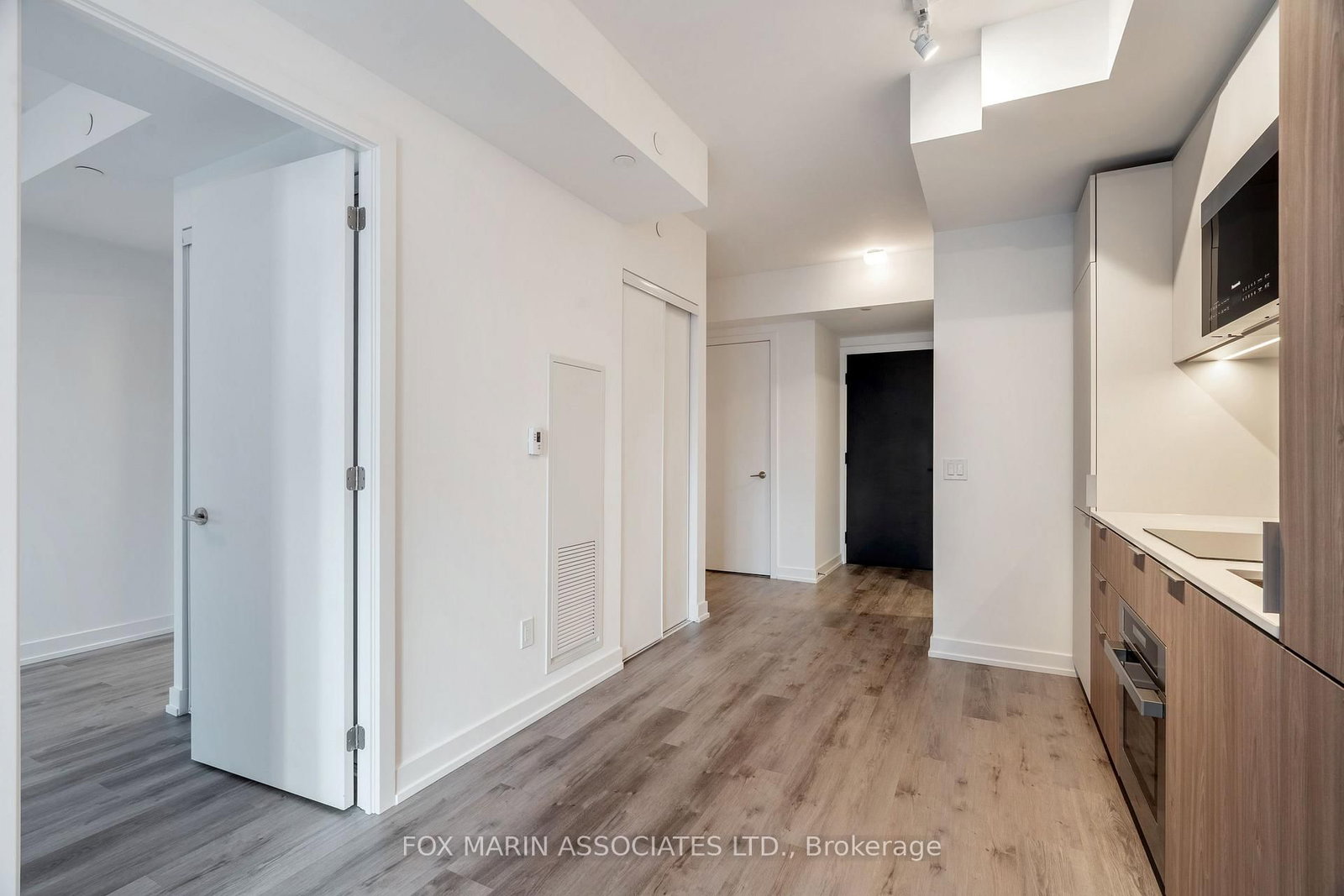 28 Eastern Avenue, Unit 437 - Photo 19