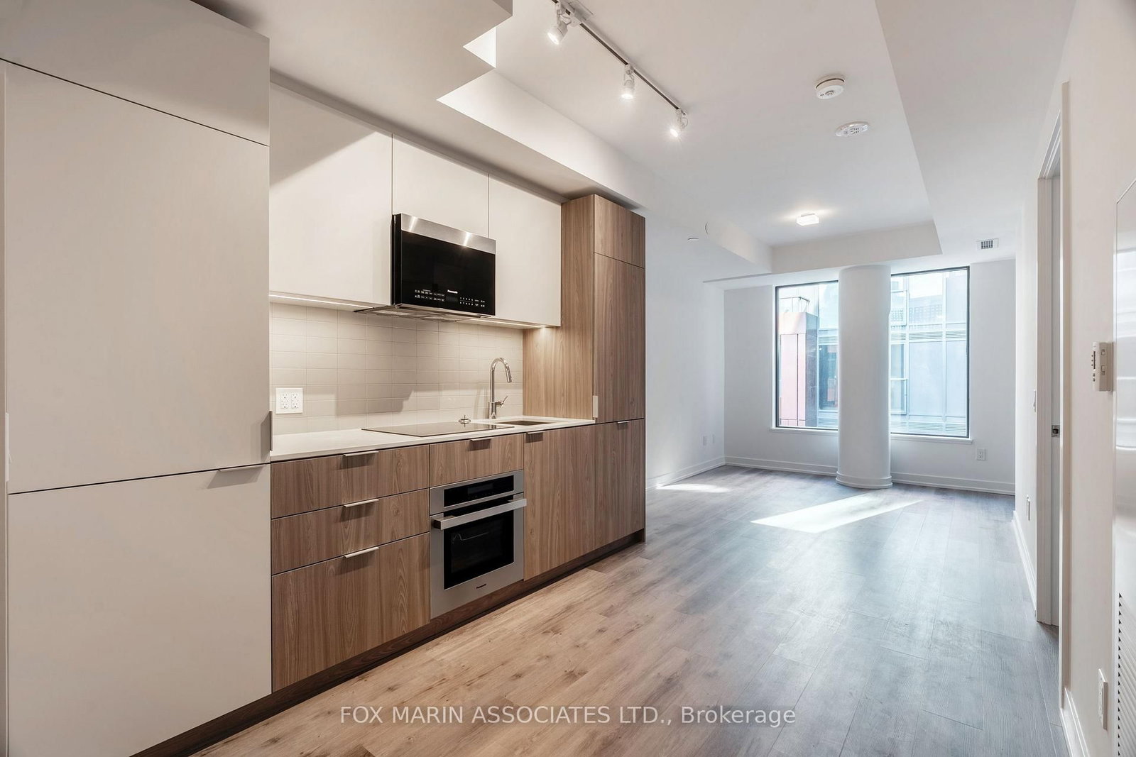 28 Eastern Avenue, Unit 437 - Photo 2