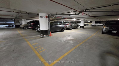 25 - 55 Harbour Sq | Toronto | Image