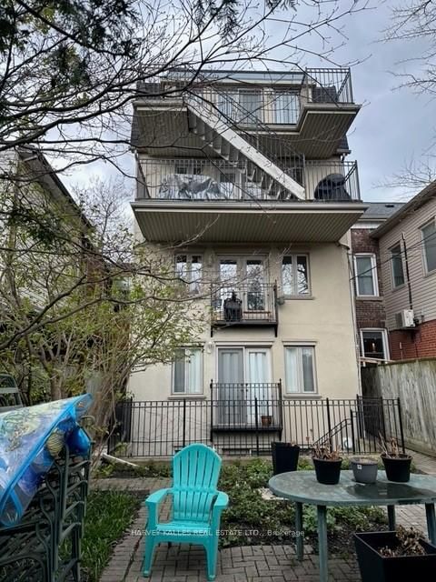Listing Image 8