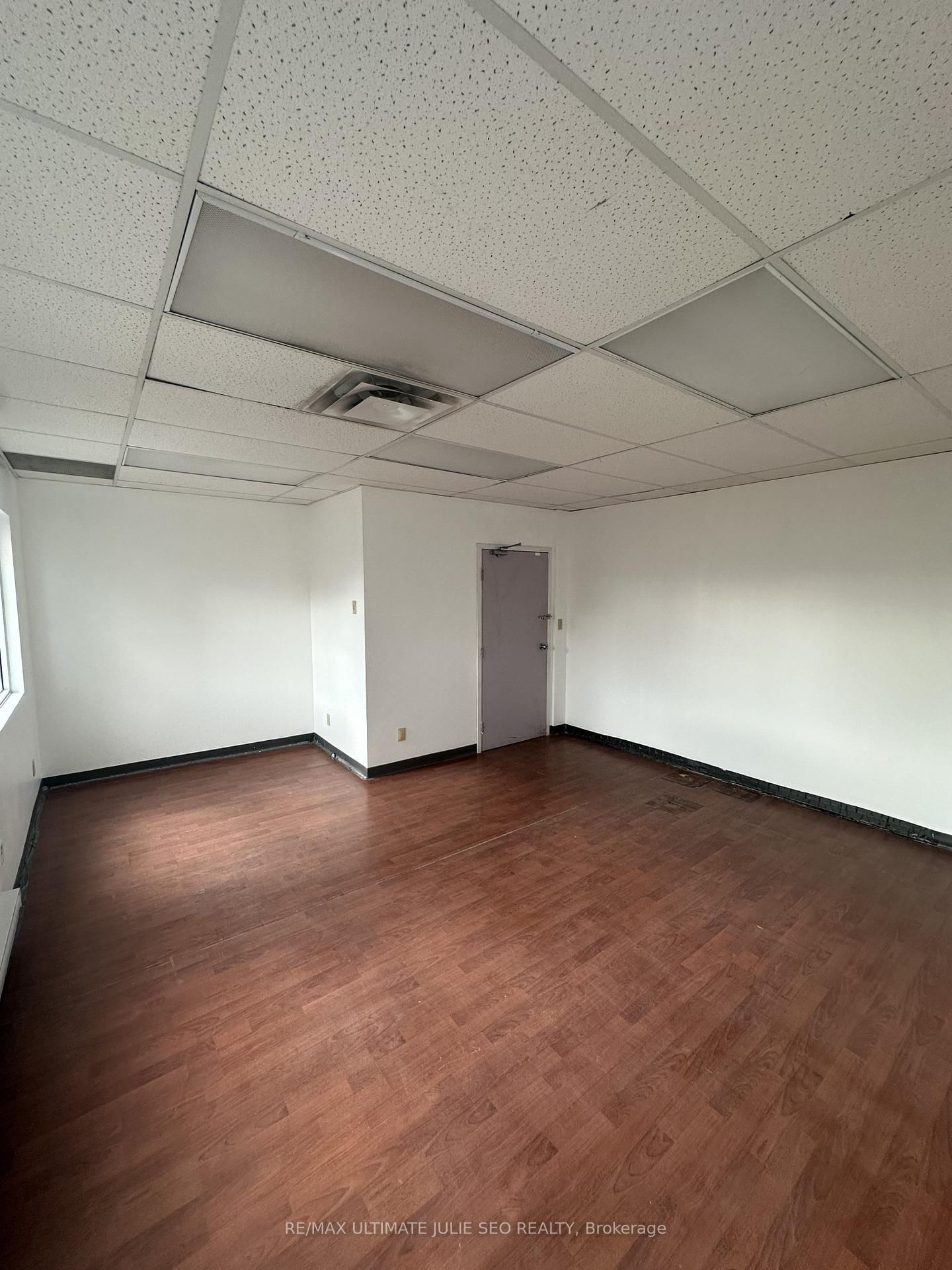 719 Bloor Street West Street, Unit 203 - Photo 3