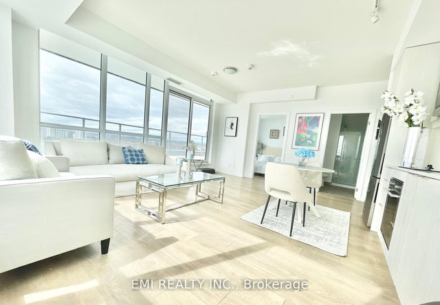 405 - 36 Forest Manor Road