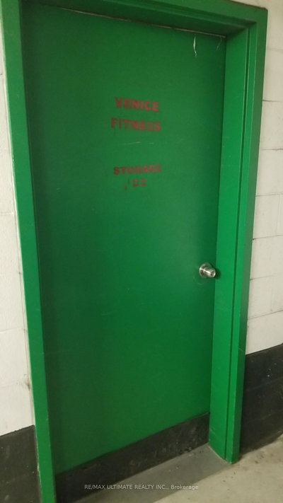 Locker D2 - 393 King St | Toronto | Image