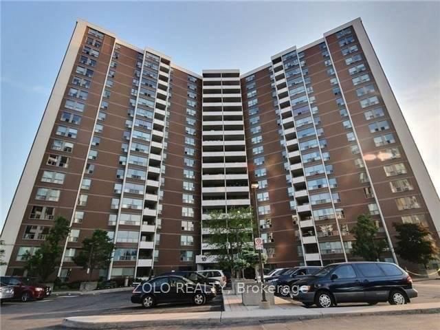 906 - 15 Vicora Linkway Way
