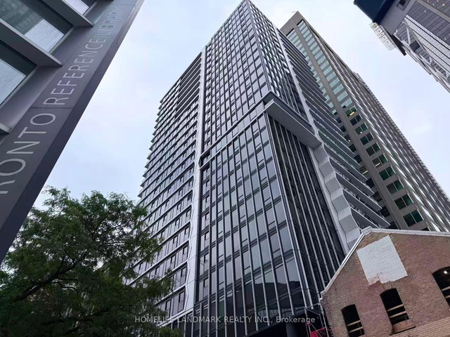 2201 - 771 Yonge Street