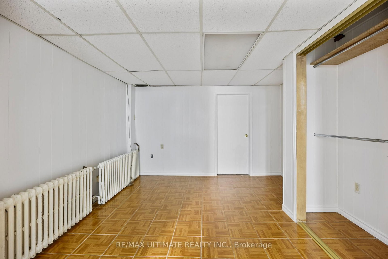 Listing Image 30